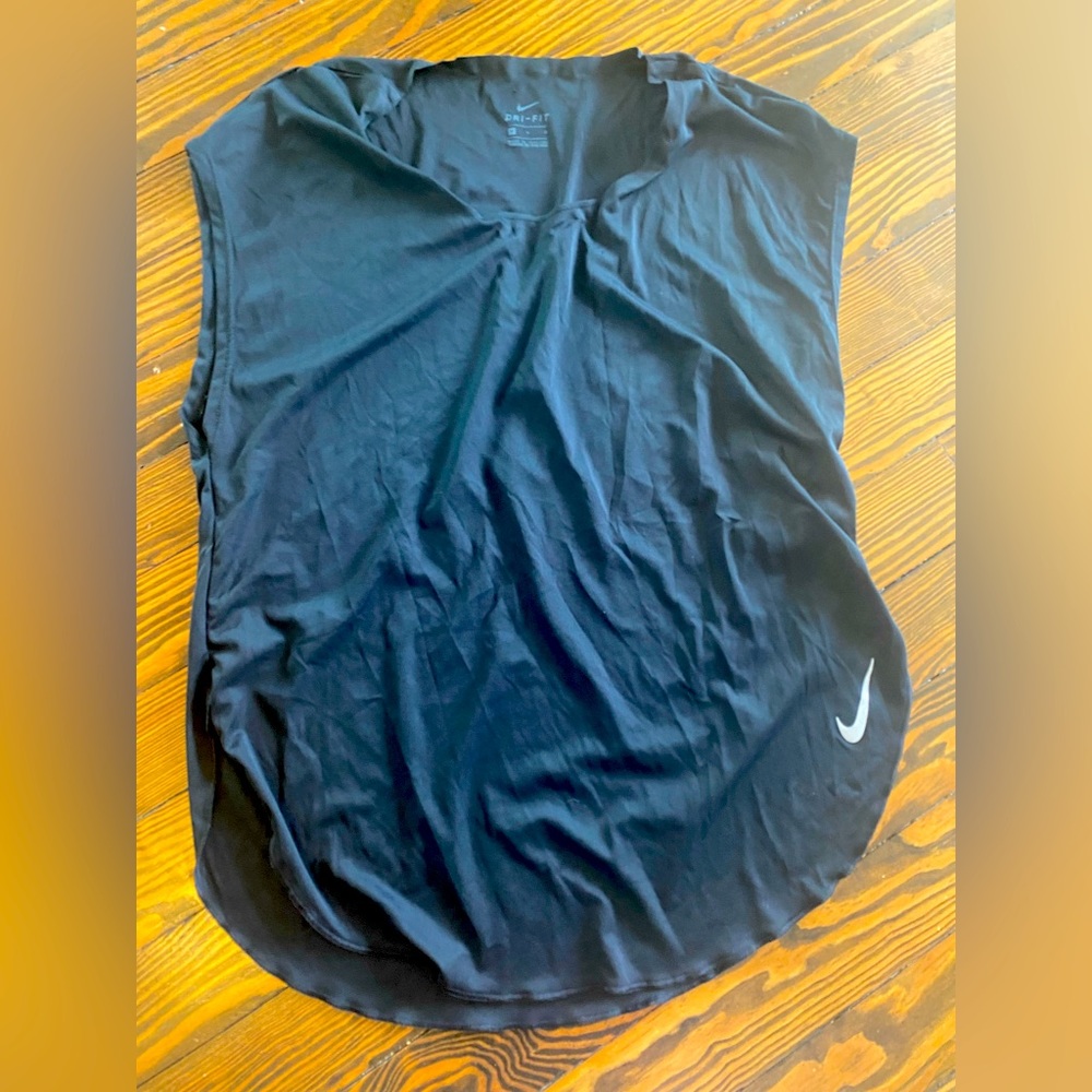 Nike Dri Fit Sleeveless Top